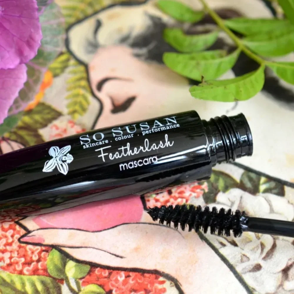 NIB So Susan FeatherLash Mascara in Black